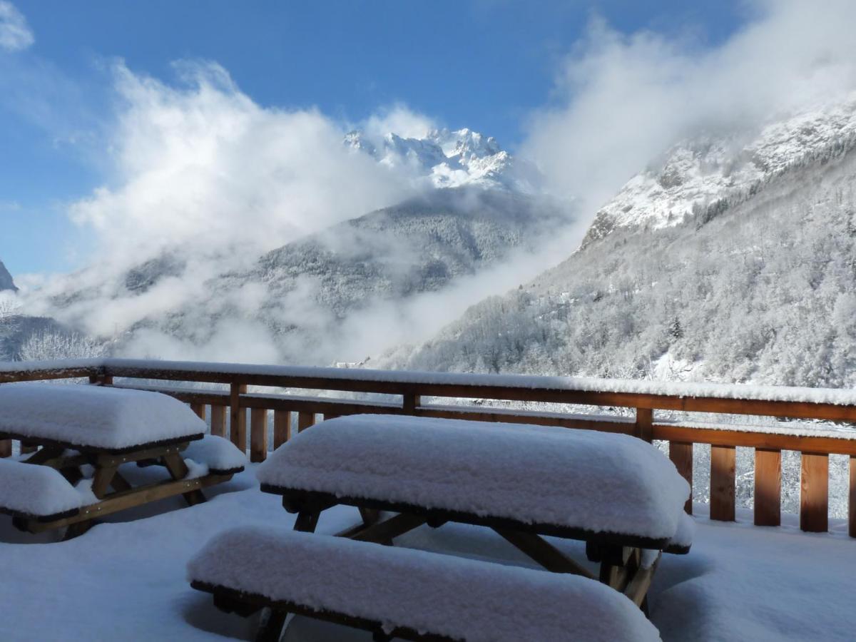 Les Petites Marmottes Villa Вожани Екстериор снимка