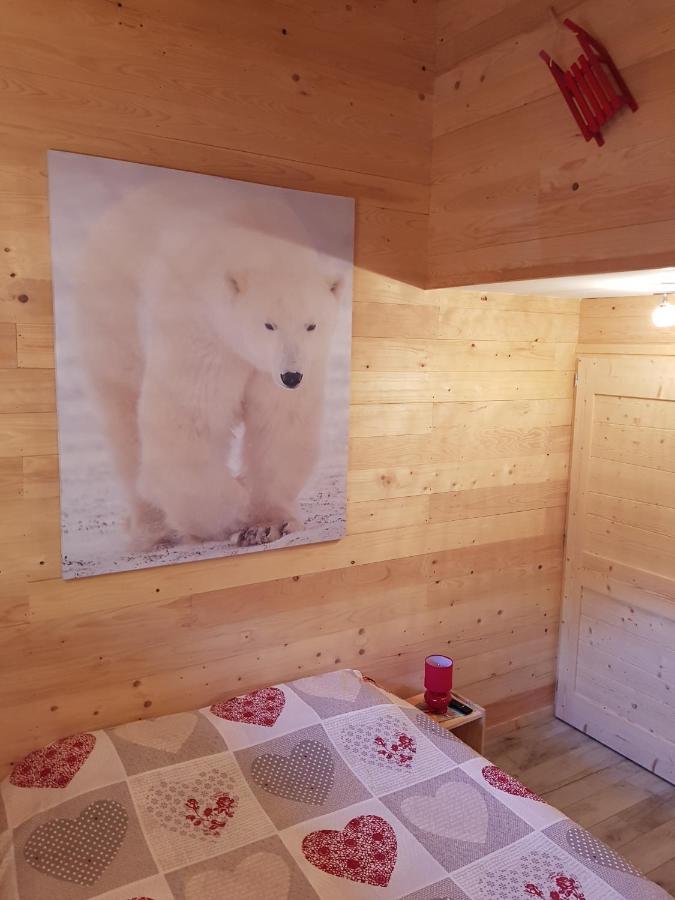 Les Petites Marmottes Villa Вожани Екстериор снимка