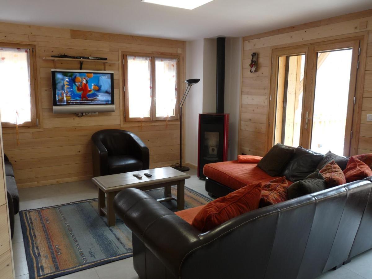 Les Petites Marmottes Villa Вожани Екстериор снимка